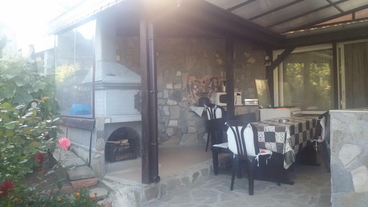Faina Guest House Rezovo Exterior foto